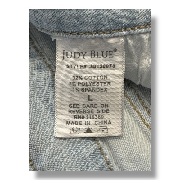 Judy Blue High Waist Bleach Cut Denim Shorts Raw Hem JB150073 Women’s Size L - Picture 10 of 11